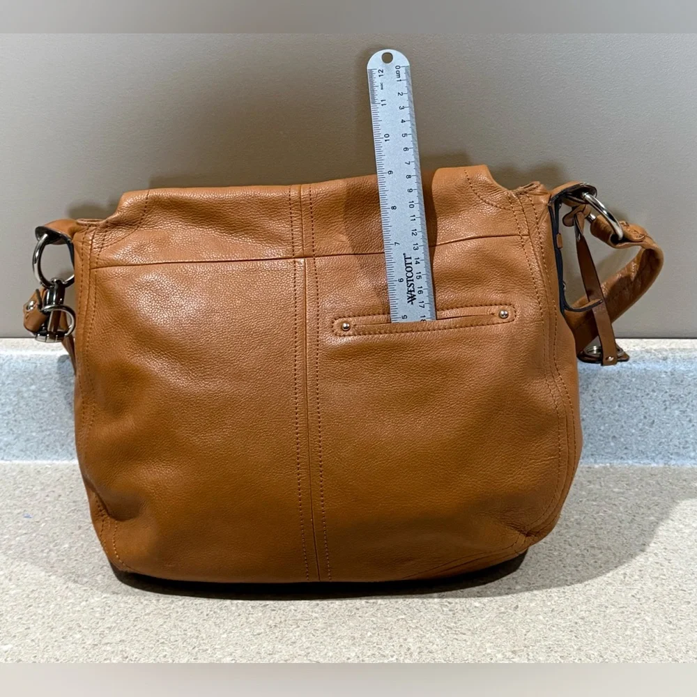 B Makowsky LEATHER Camel CROSSBODY Purse HANDBAG